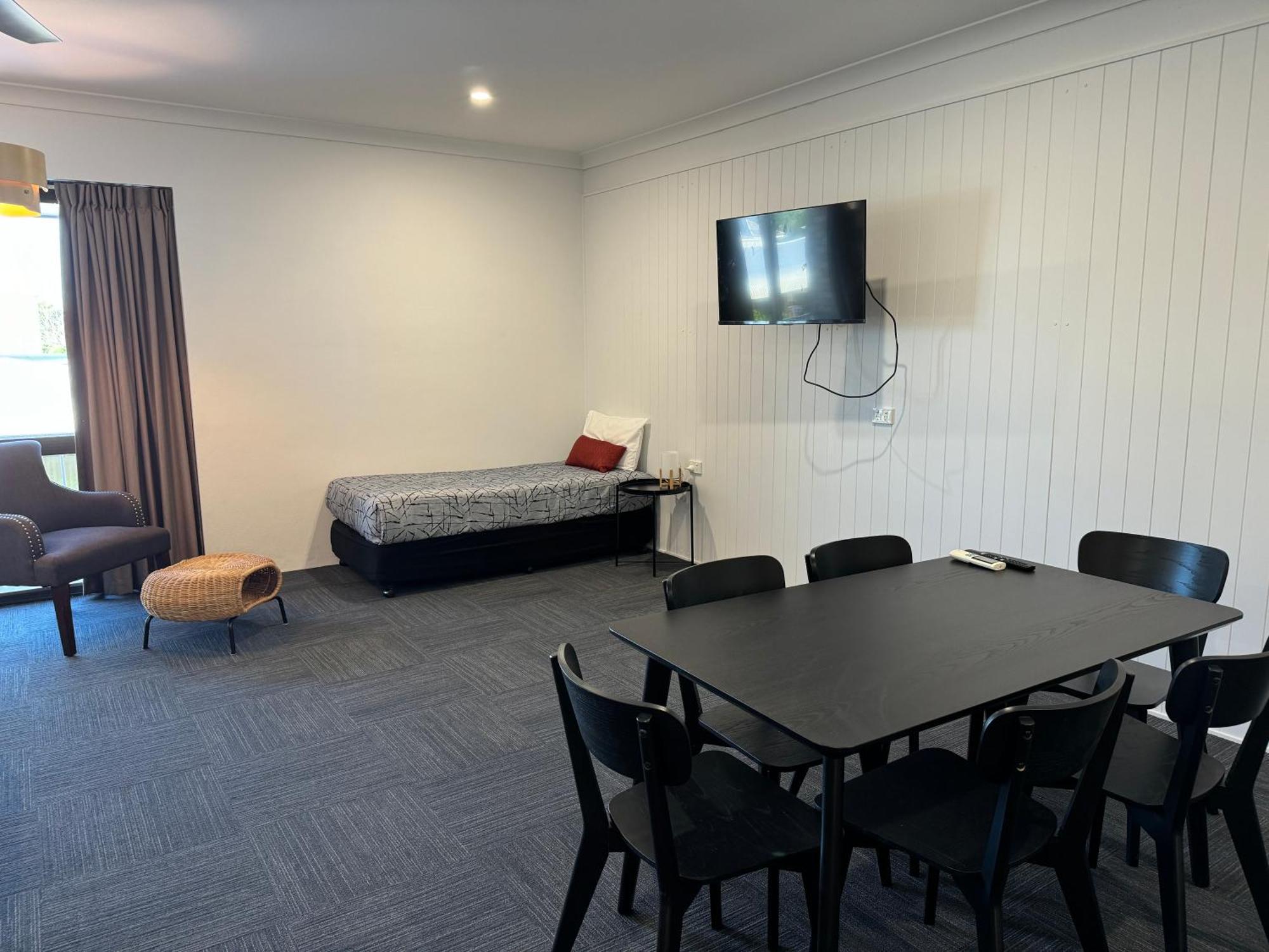 Longreach Motor Inn Ngoại thất bức ảnh