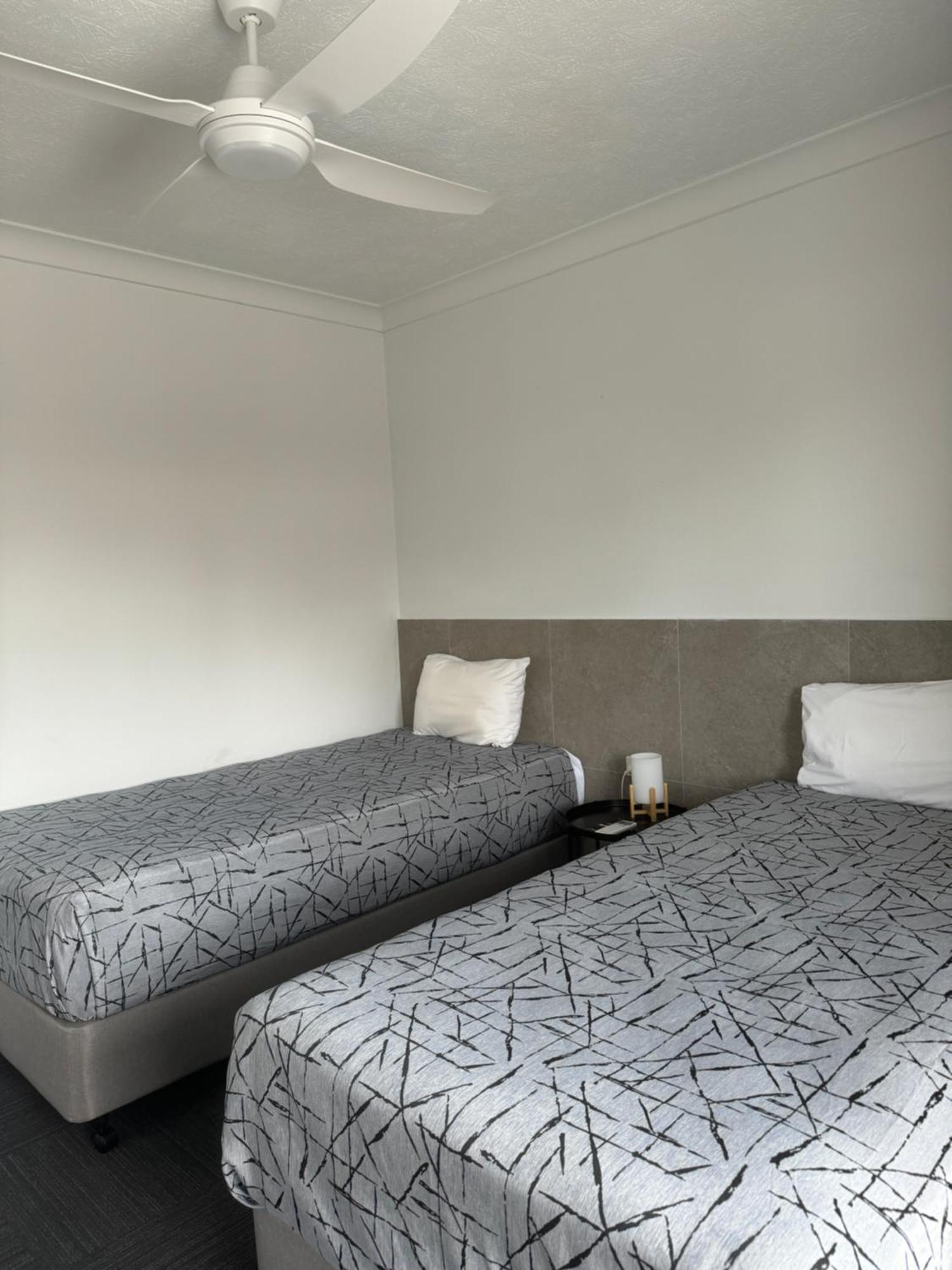 Longreach Motor Inn Ngoại thất bức ảnh